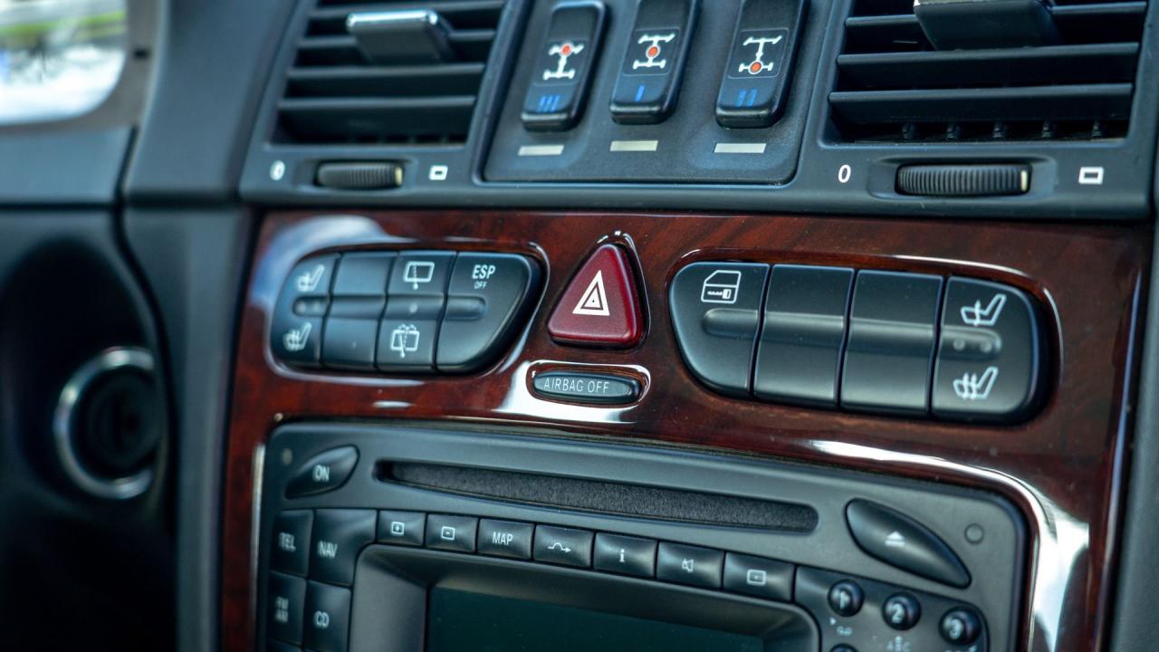 2004 Mercedes - Benz G500 SWB