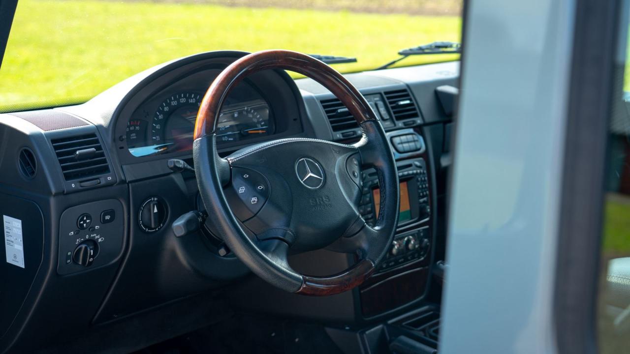 2004 Mercedes - Benz G500 SWB