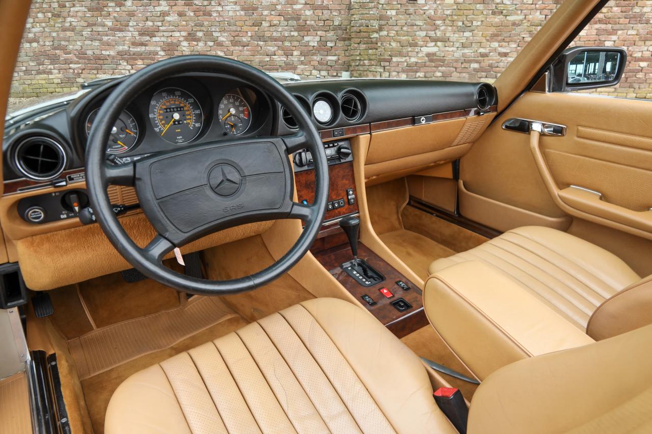 1988 Mercedes - Benz 560 SL &ldquo;Rauchsilber with Palomino interior&rdquo;