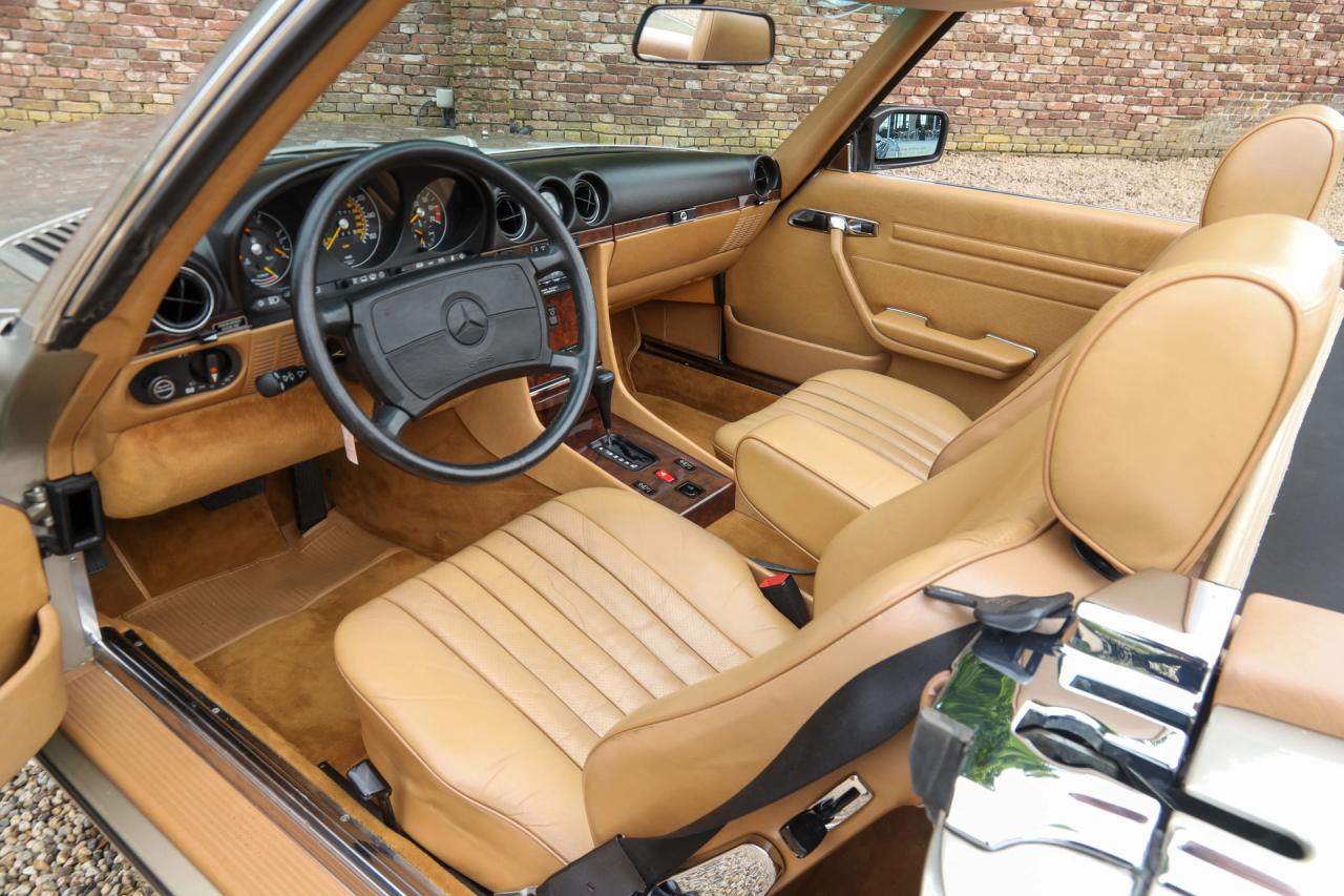 1988 Mercedes - Benz 560 SL &ldquo;Rauchsilber with Palomino interior&rdquo;