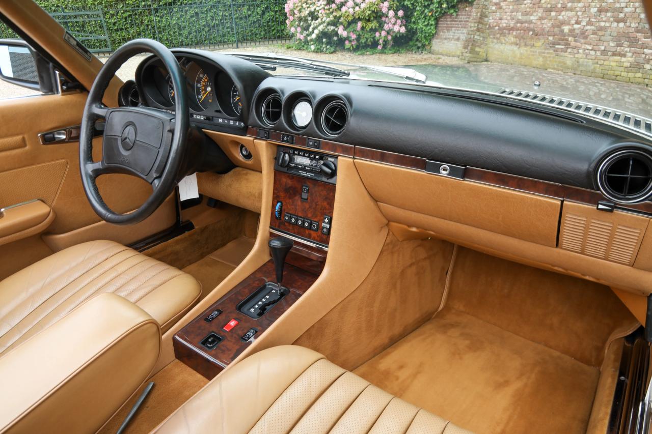 1988 Mercedes - Benz 560 SL &ldquo;Rauchsilber with Palomino interior&rdquo;