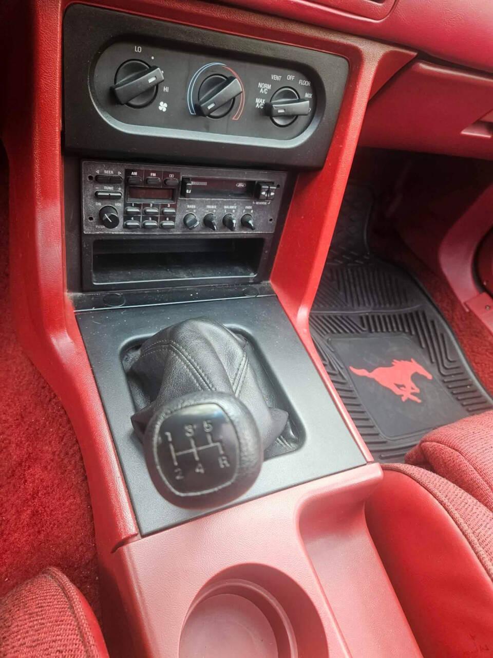 1990 Ford Mustang