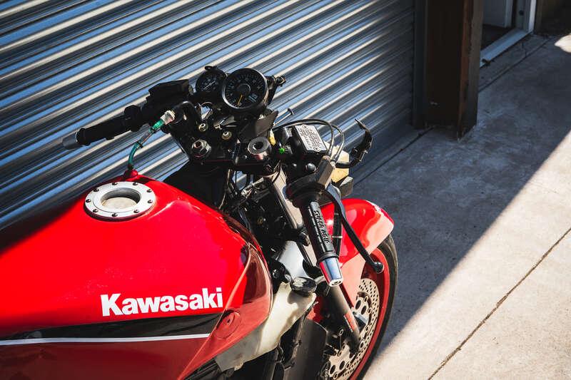 1987 Kawasaki GPX750R SUPERBIKE