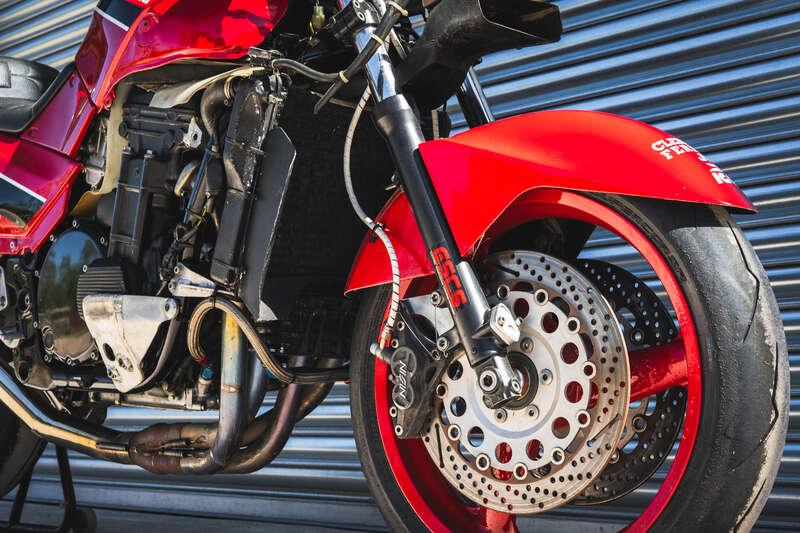 1987 Kawasaki GPX750R SUPERBIKE