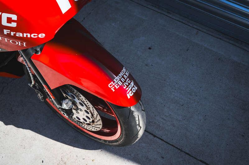 1987 Kawasaki GPX750R SUPERBIKE