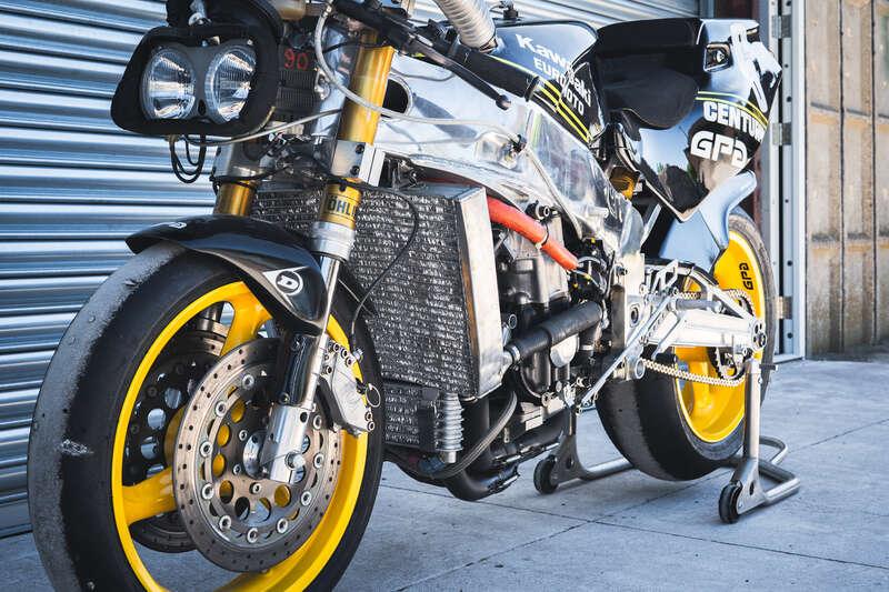 1989 Kawasaki ZXR-7 TTF1
