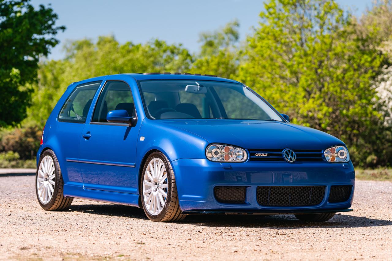 2003 Volkswagen Golf (Mk4) R32