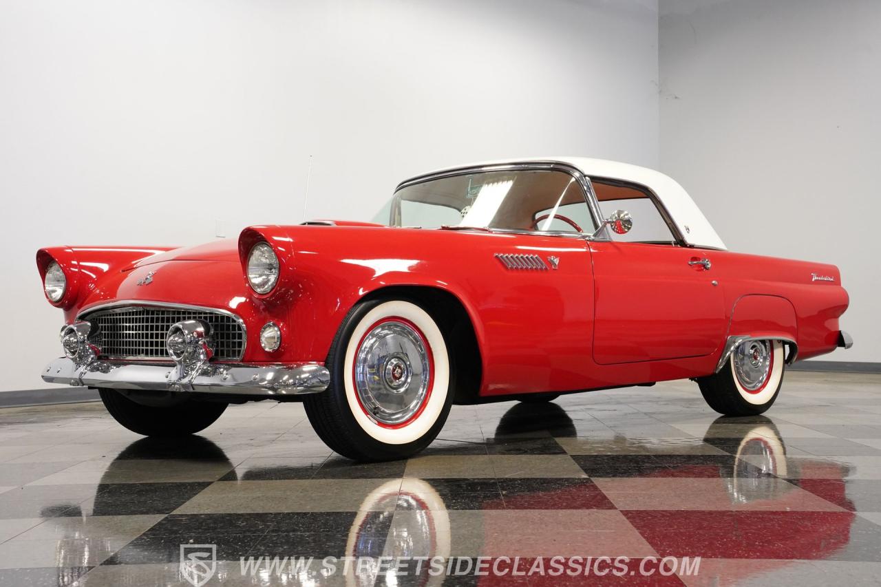 1955 Ford Thunderbird