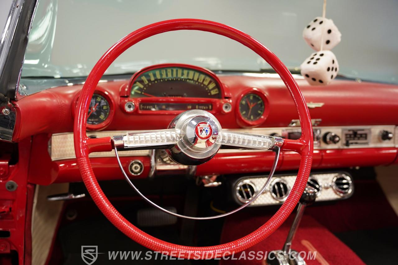 1955 Ford Thunderbird