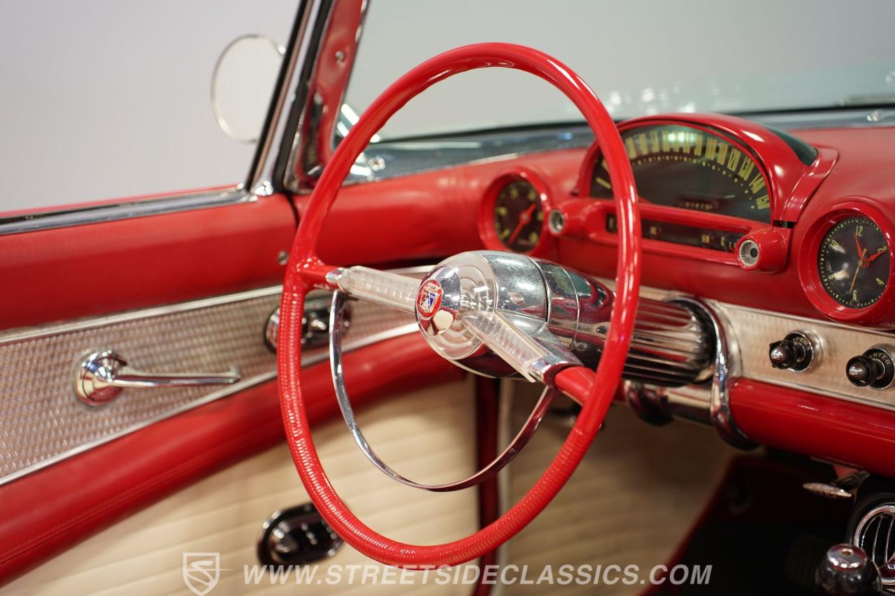 1955 Ford Thunderbird