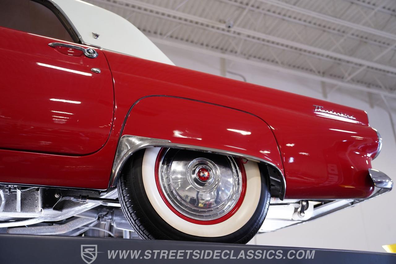 1955 Ford Thunderbird