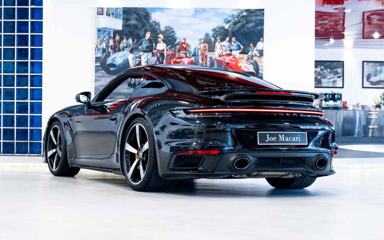 2022 Porsche 911 Turbo S
