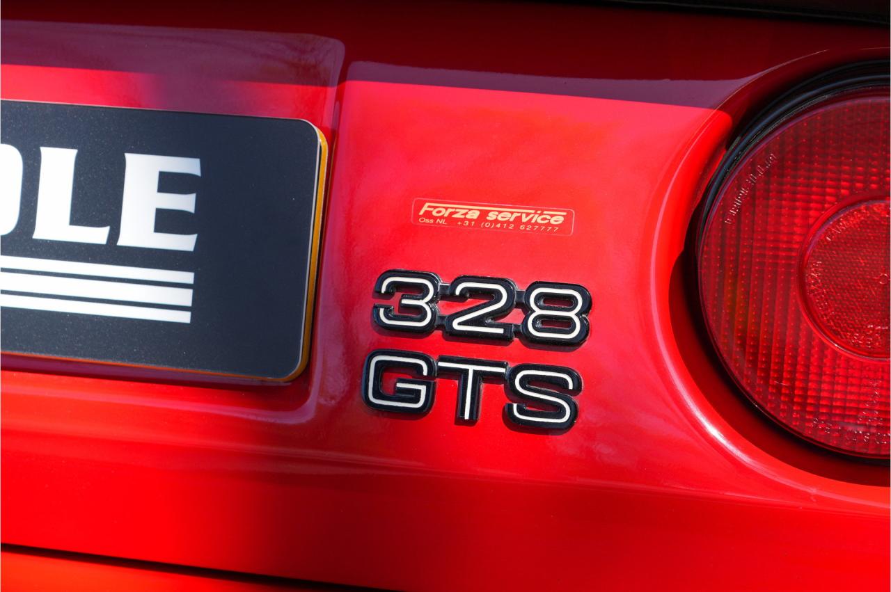 1988 Ferrari 328