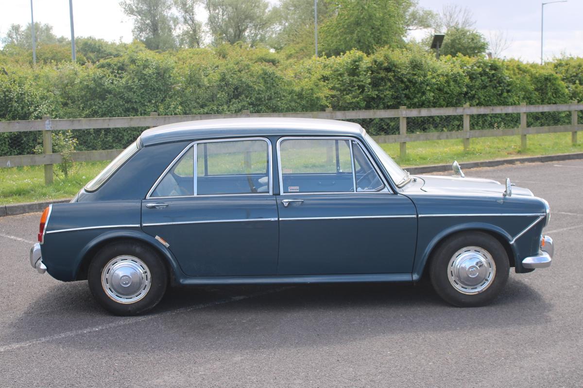 1966 Wolseley 1100