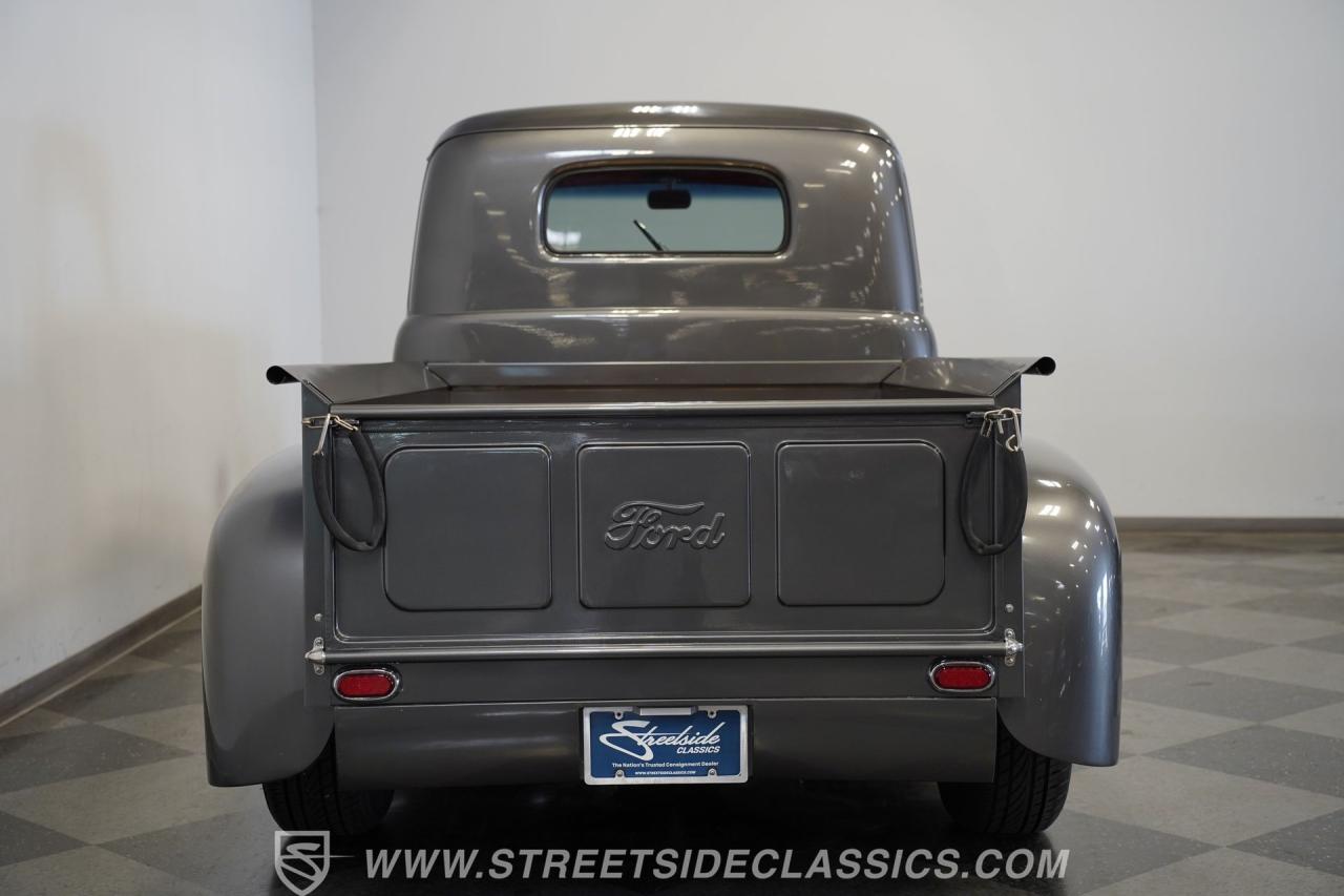1950 Ford F-1