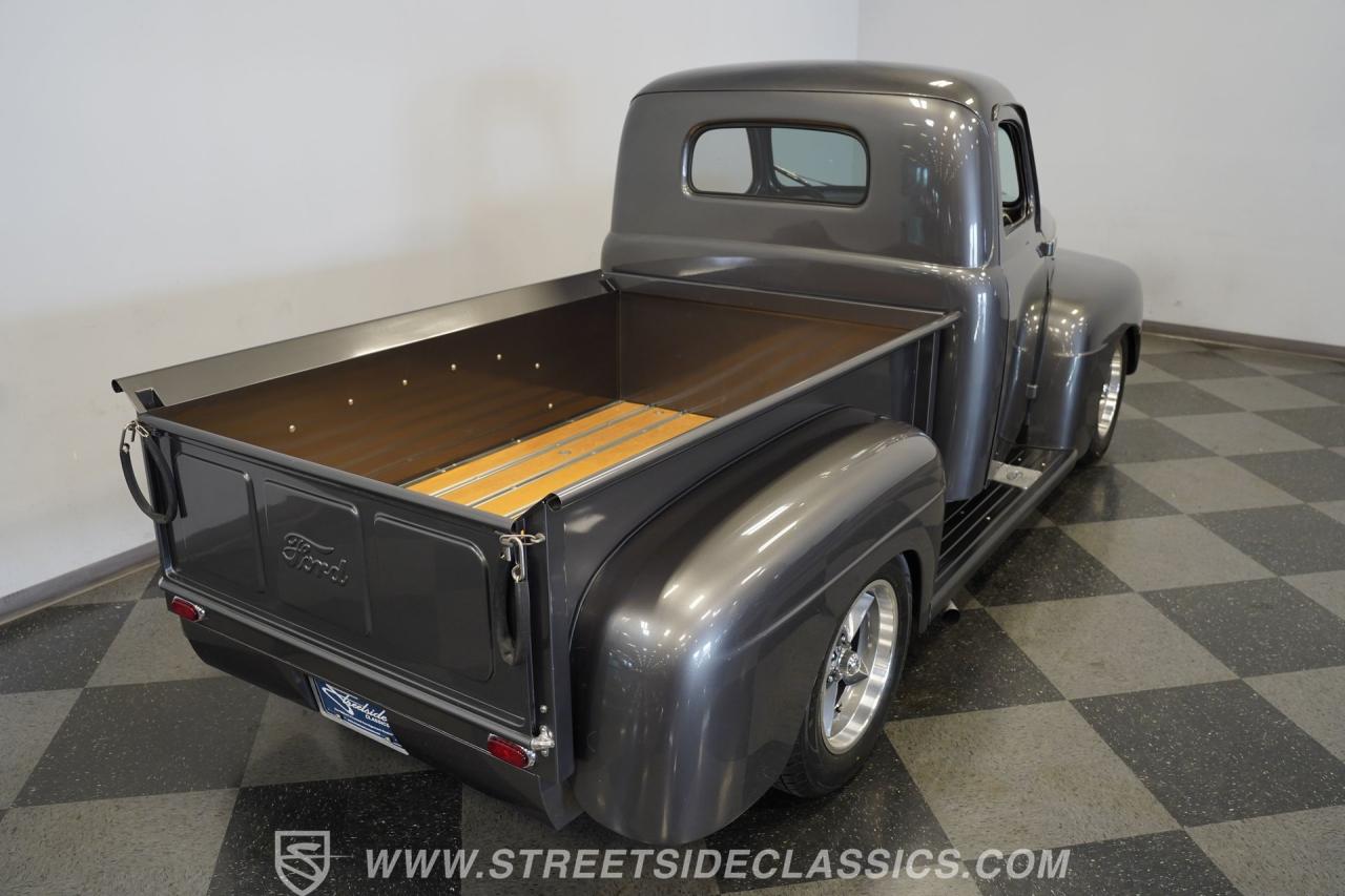 1950 Ford F-1