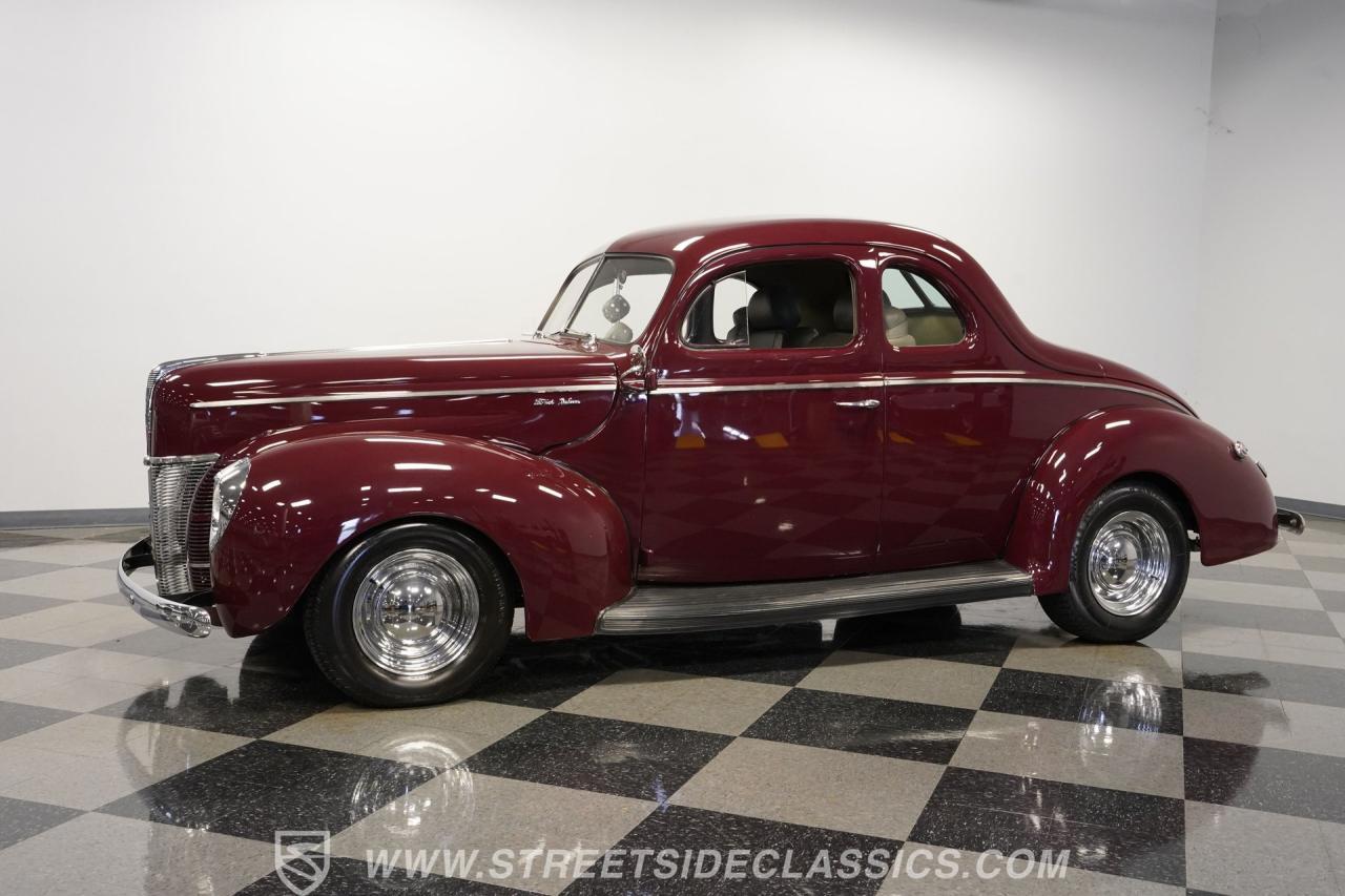 1940 Ford Deluxe Business Coupe Restomod