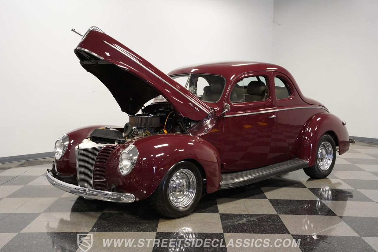 1940 Ford Deluxe Business Coupe Restomod