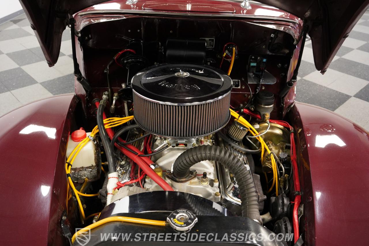 1940 Ford Deluxe Business Coupe Restomod