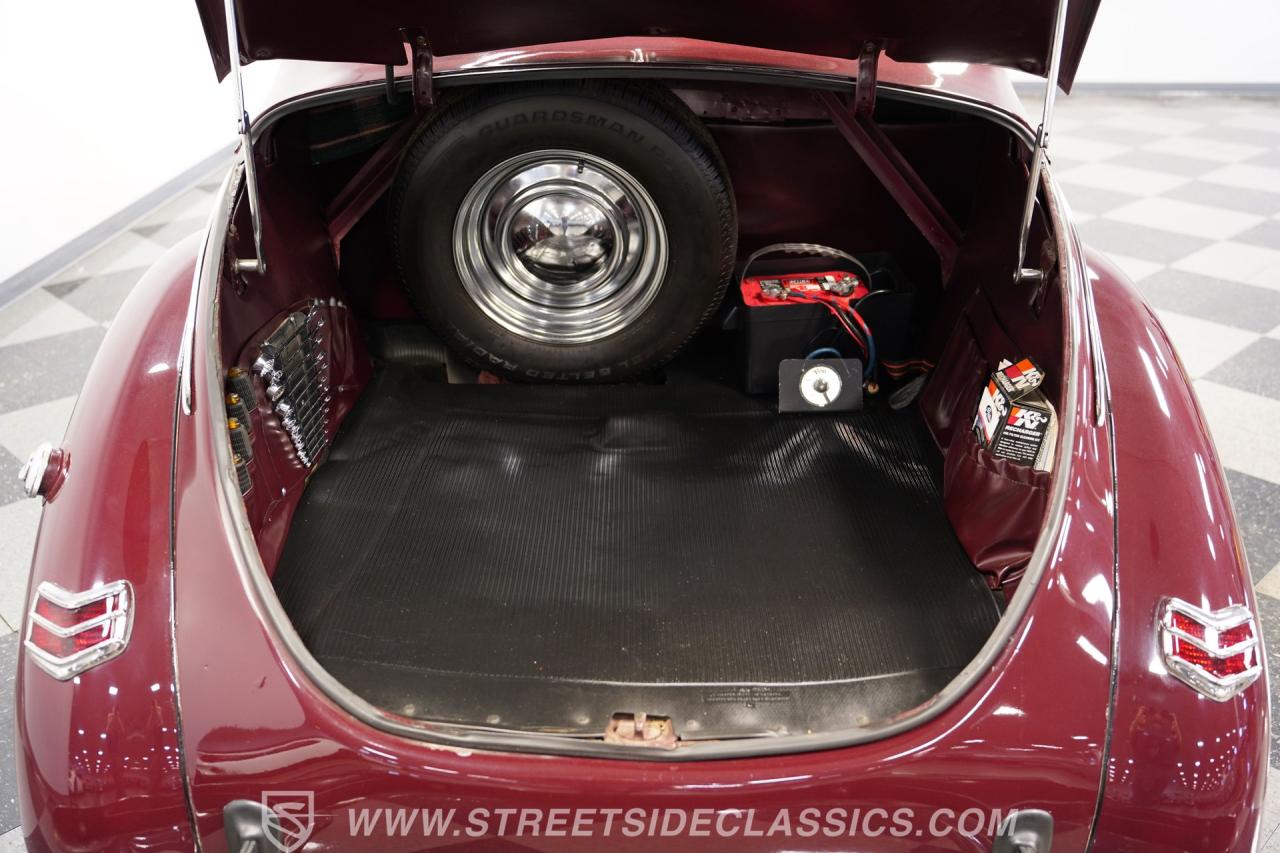 1940 Ford Deluxe Business Coupe Restomod
