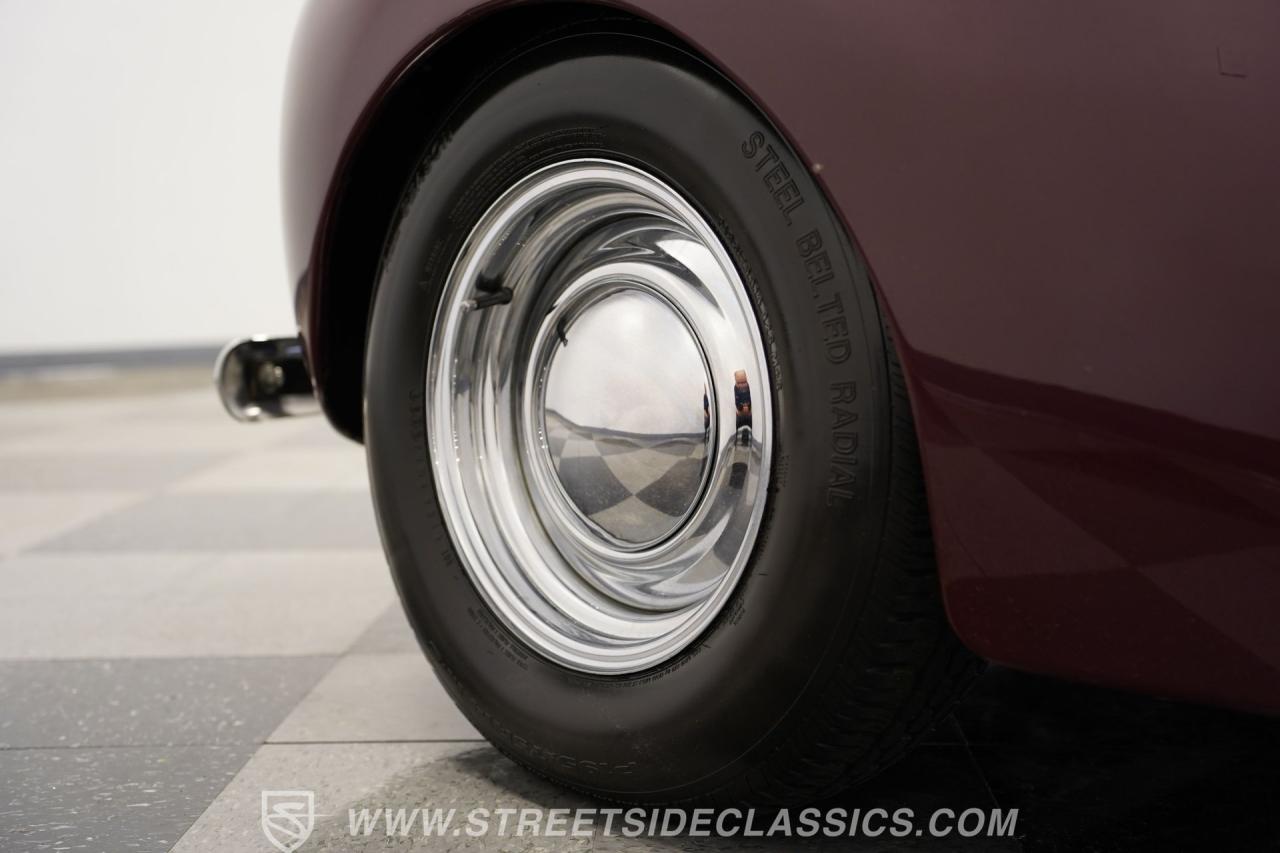 1940 Ford Deluxe Business Coupe Restomod