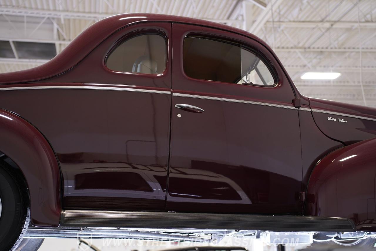 1940 Ford Deluxe Business Coupe Restomod