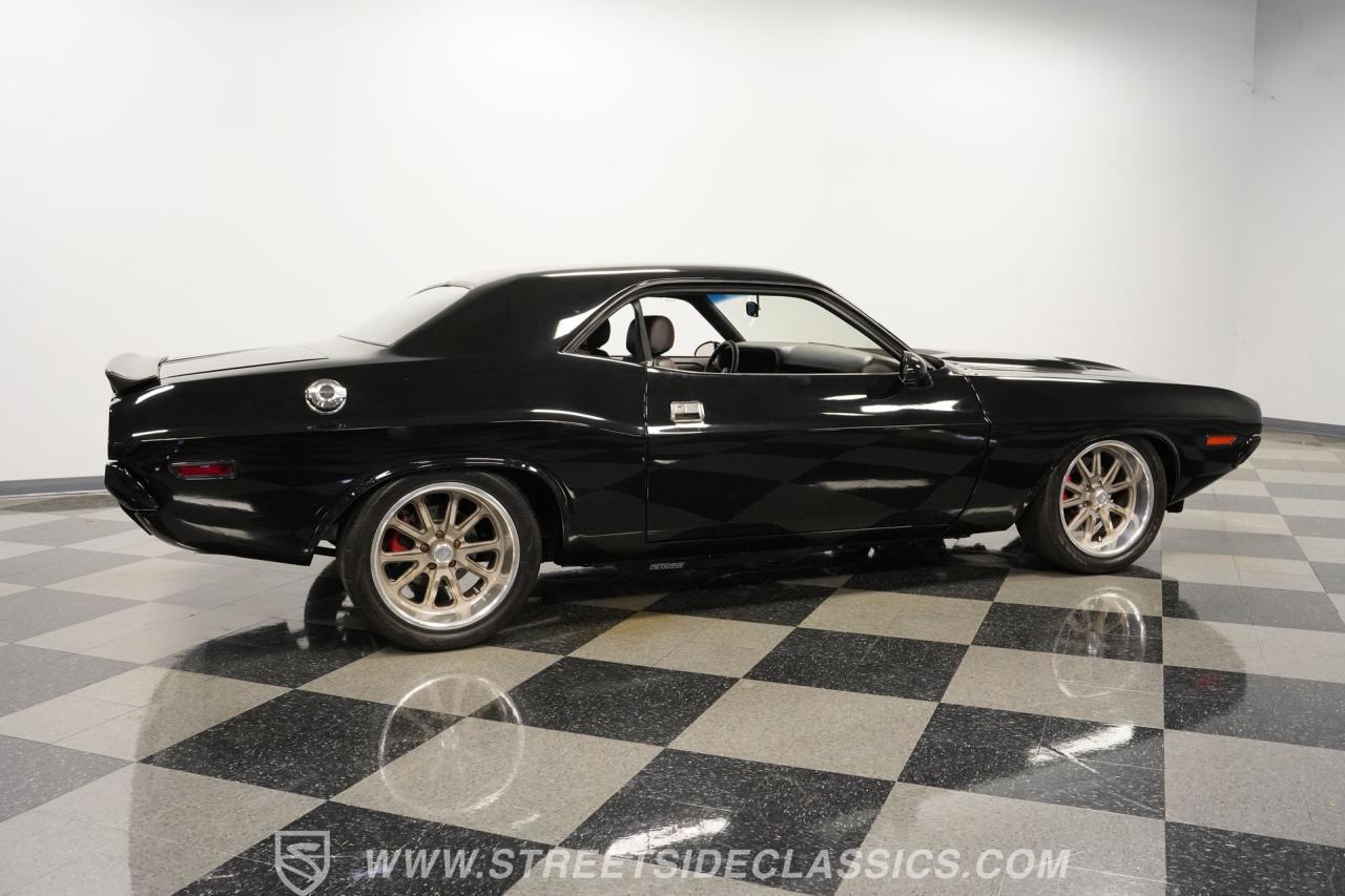 1971 Dodge Challenger HEMI Restomod
