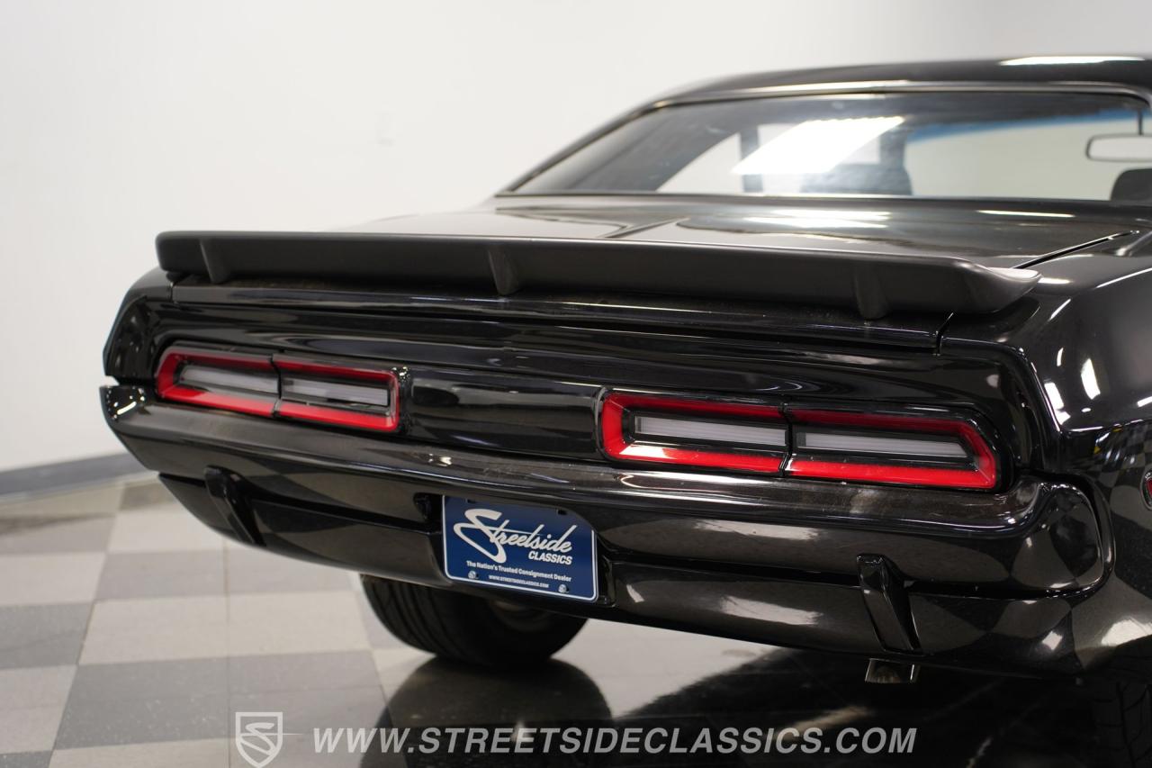 1971 Dodge Challenger HEMI Restomod