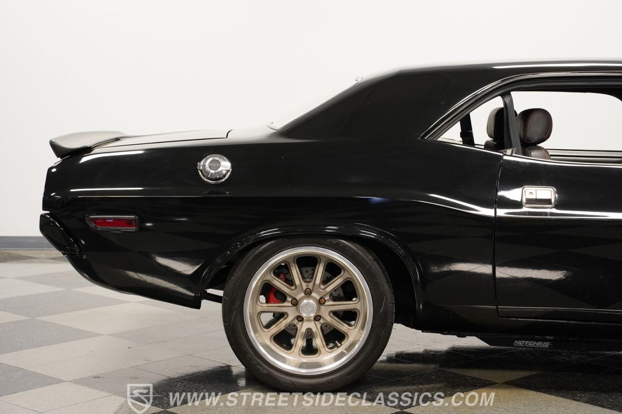1971 Dodge Challenger HEMI Restomod