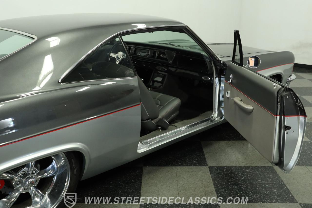 1966 Chevrolet Impala Restomod