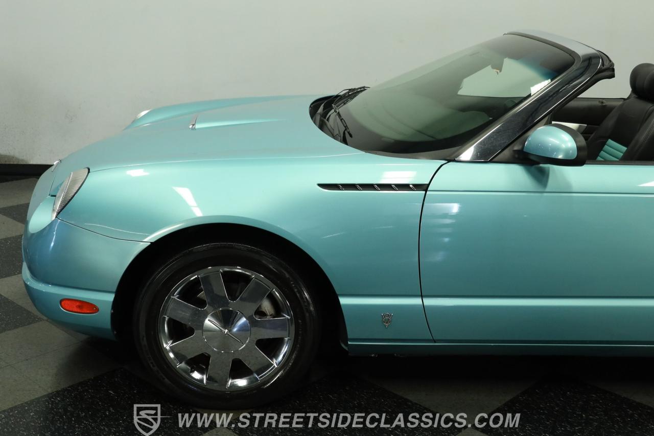 2002 Ford Thunderbird