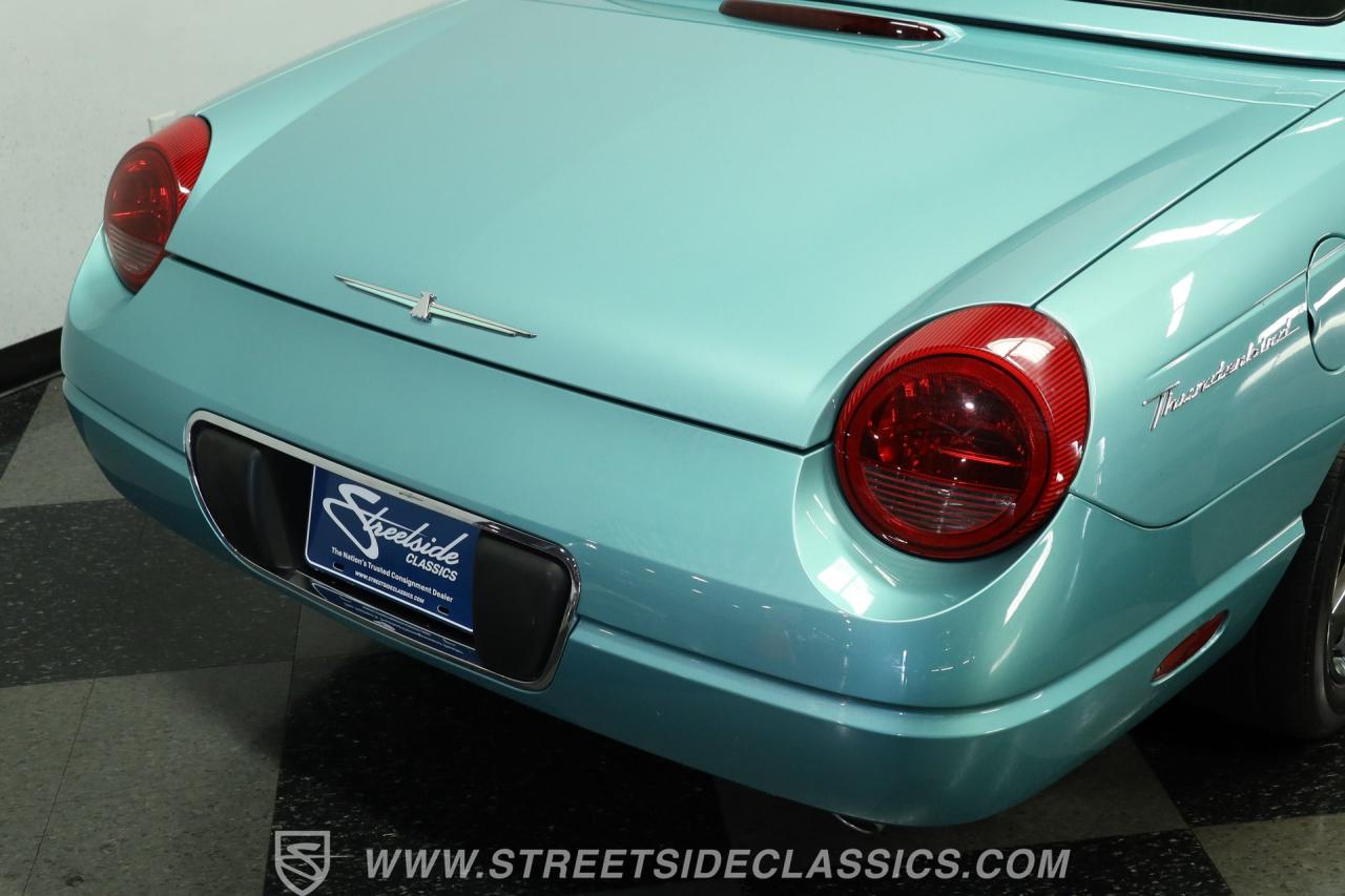 2002 Ford Thunderbird