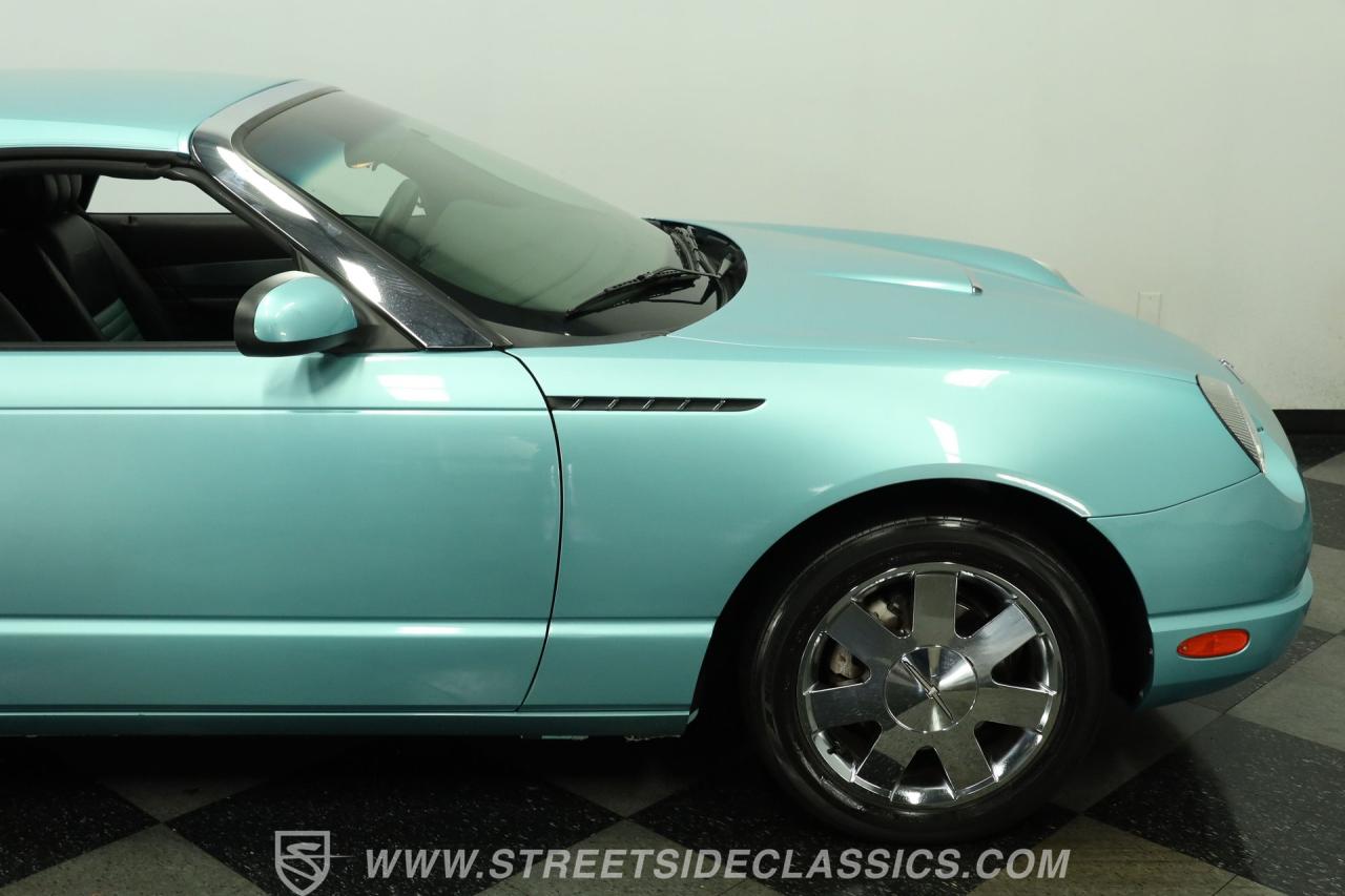 2002 Ford Thunderbird