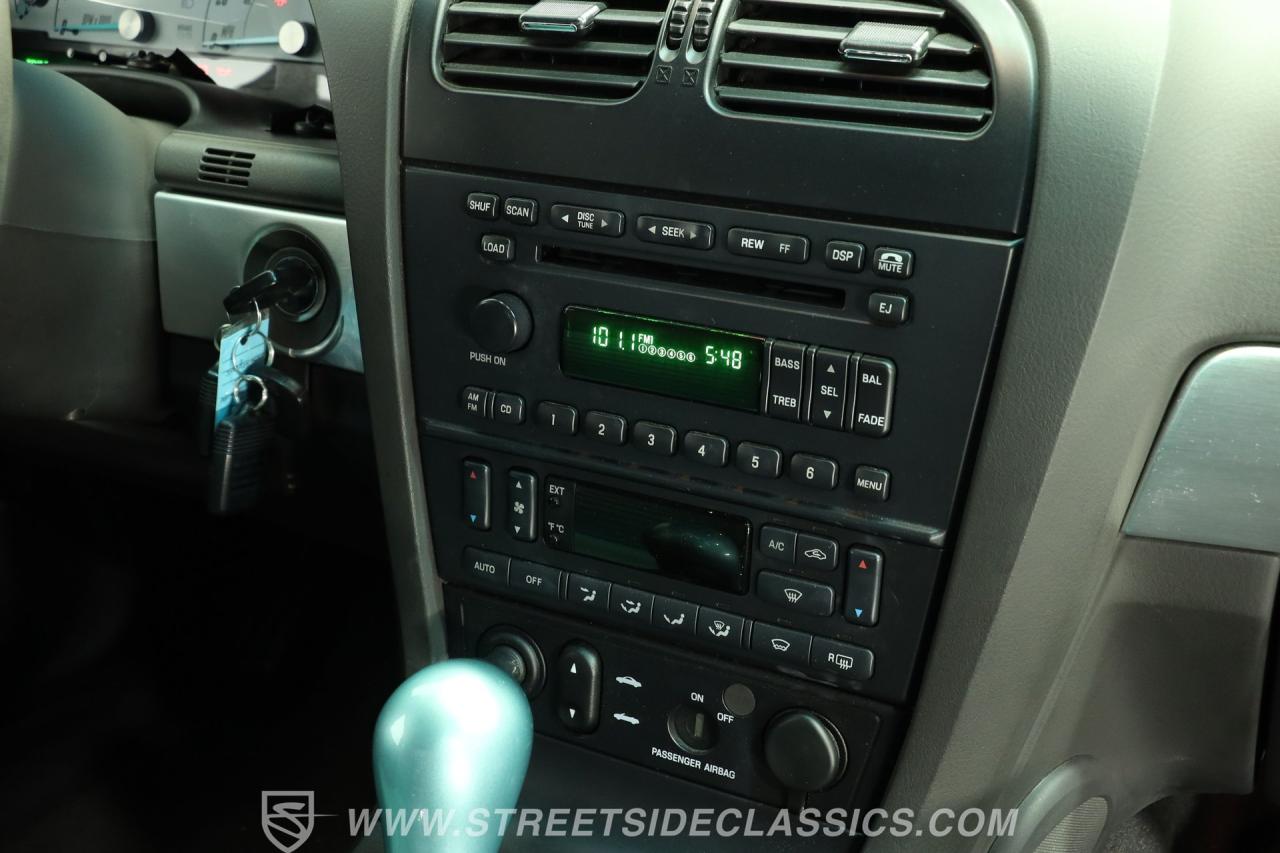 2002 Ford Thunderbird