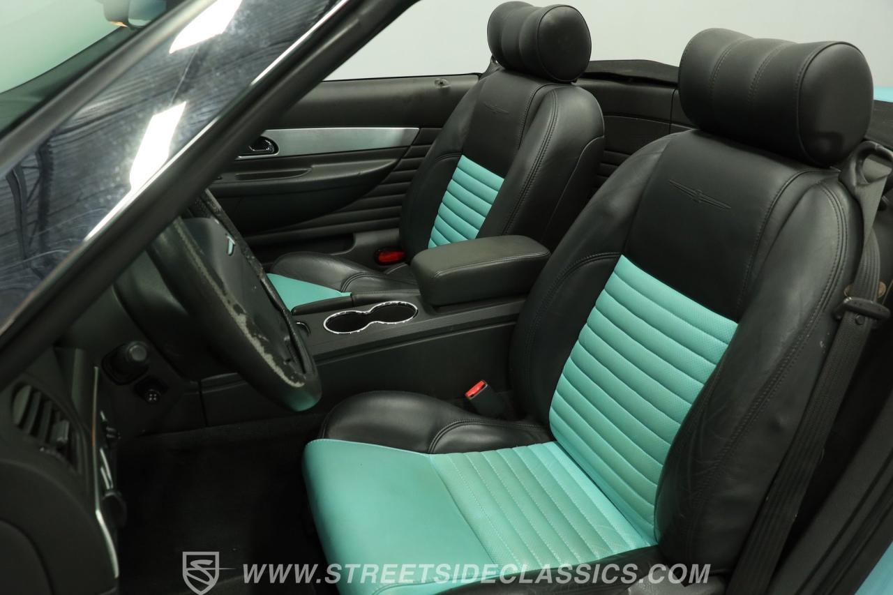 2002 Ford Thunderbird