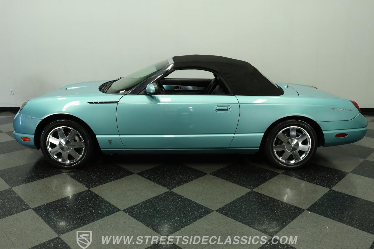 2002 Ford Thunderbird