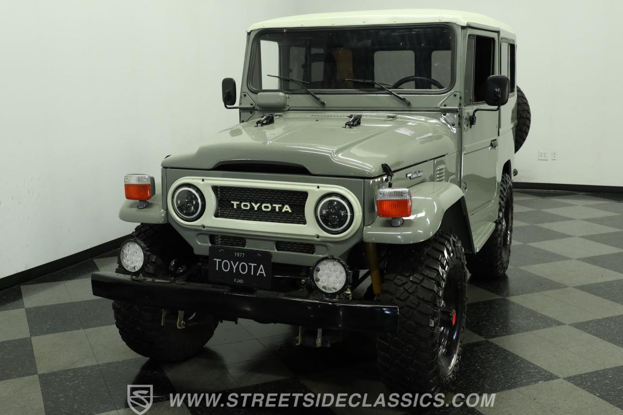 1977 Toyota FJ40 Land Cruiser
