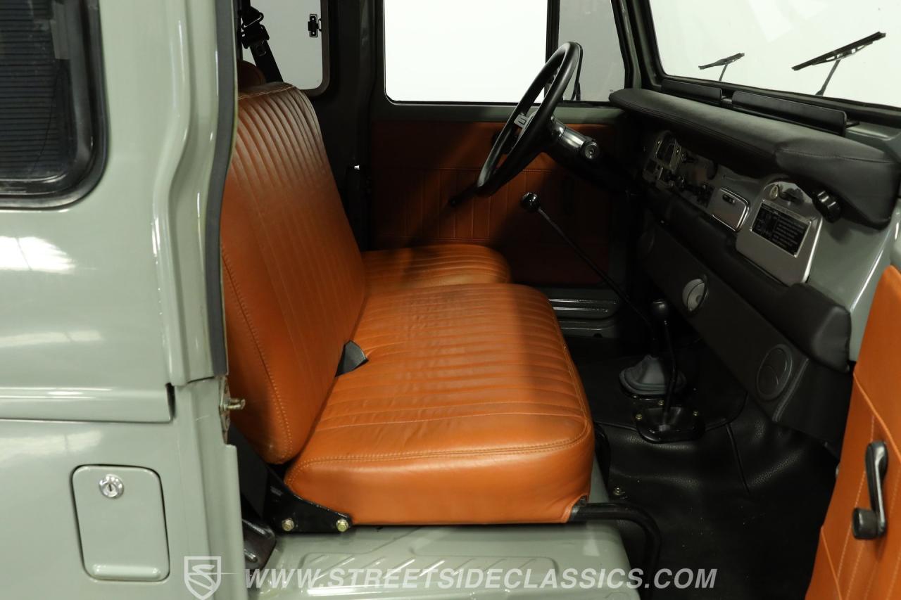 1977 Toyota FJ40 Land Cruiser