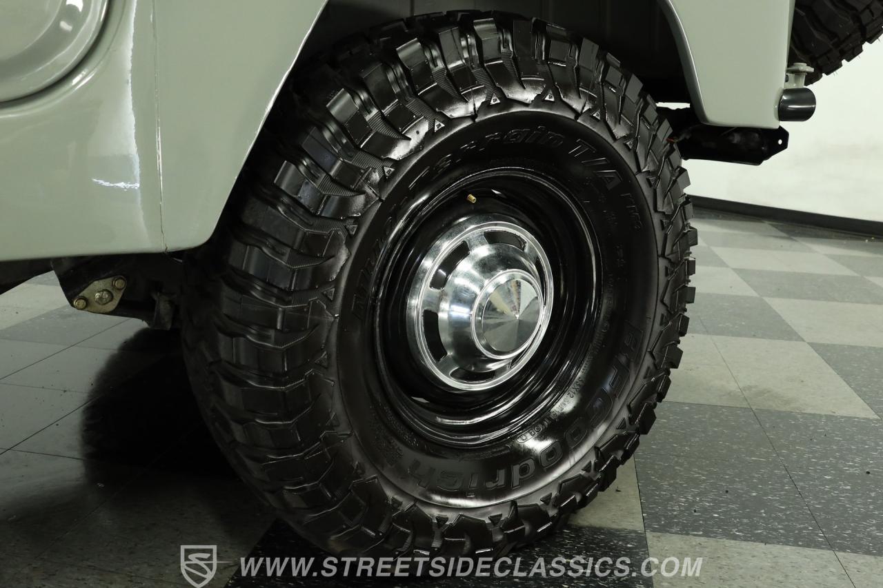 1977 Toyota FJ40 Land Cruiser
