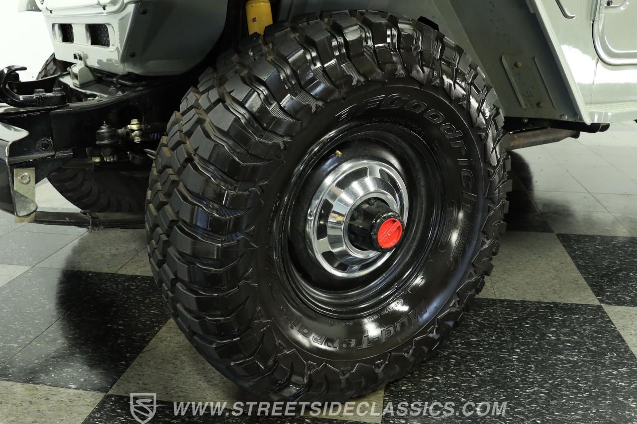 1977 Toyota FJ40 Land Cruiser