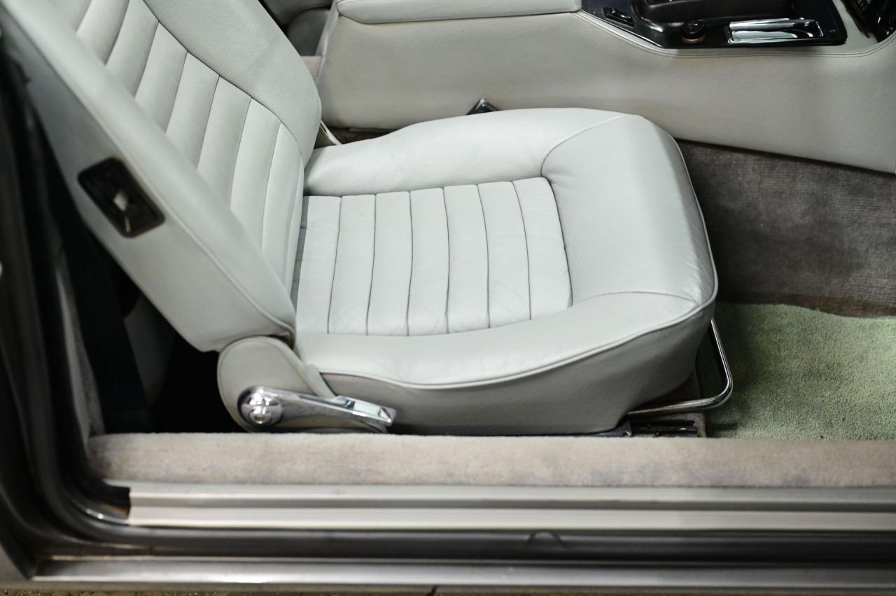 1987 Jaguar ONE OWNER XJSC