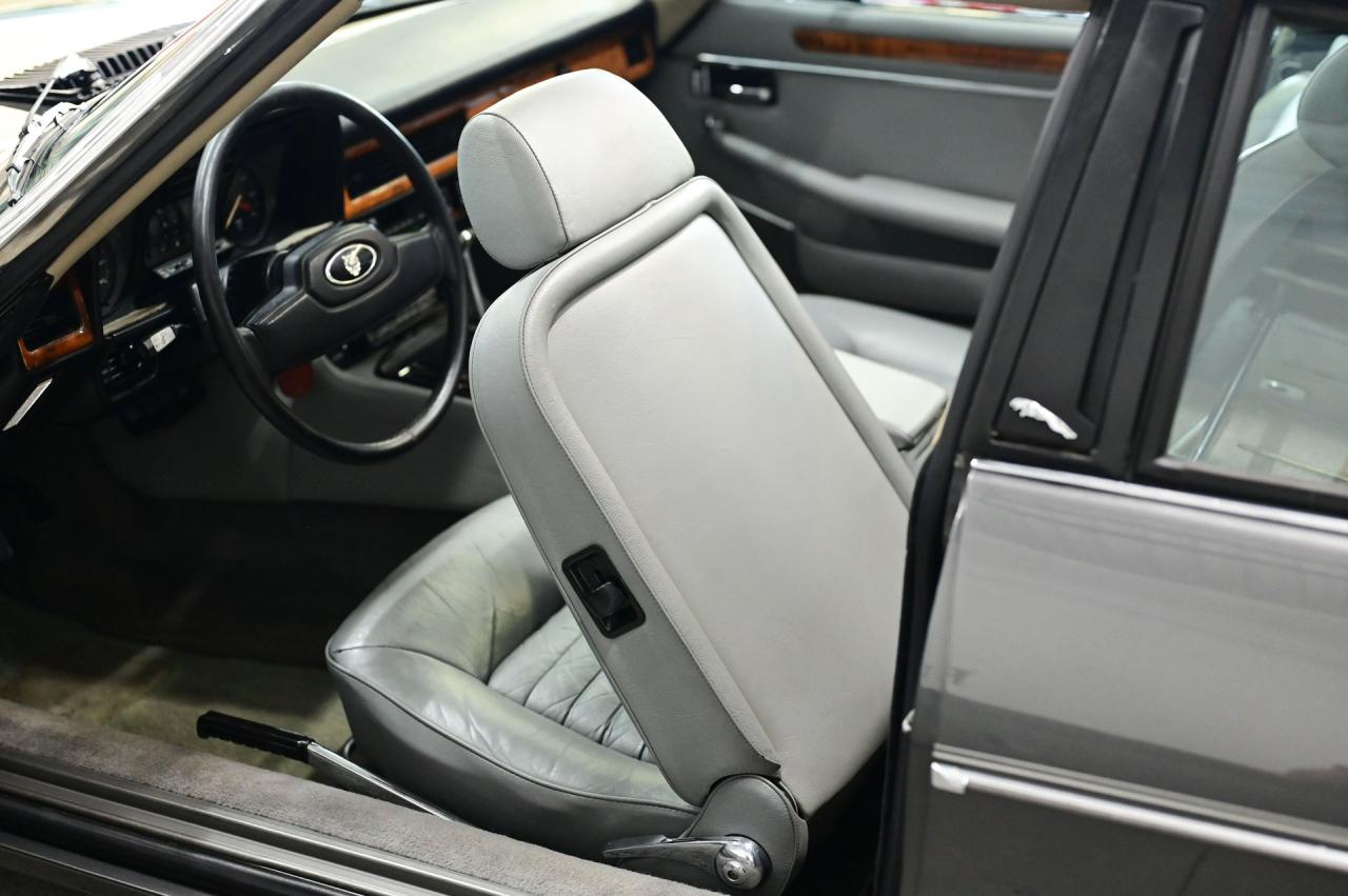 1987 Jaguar ONE OWNER XJSC