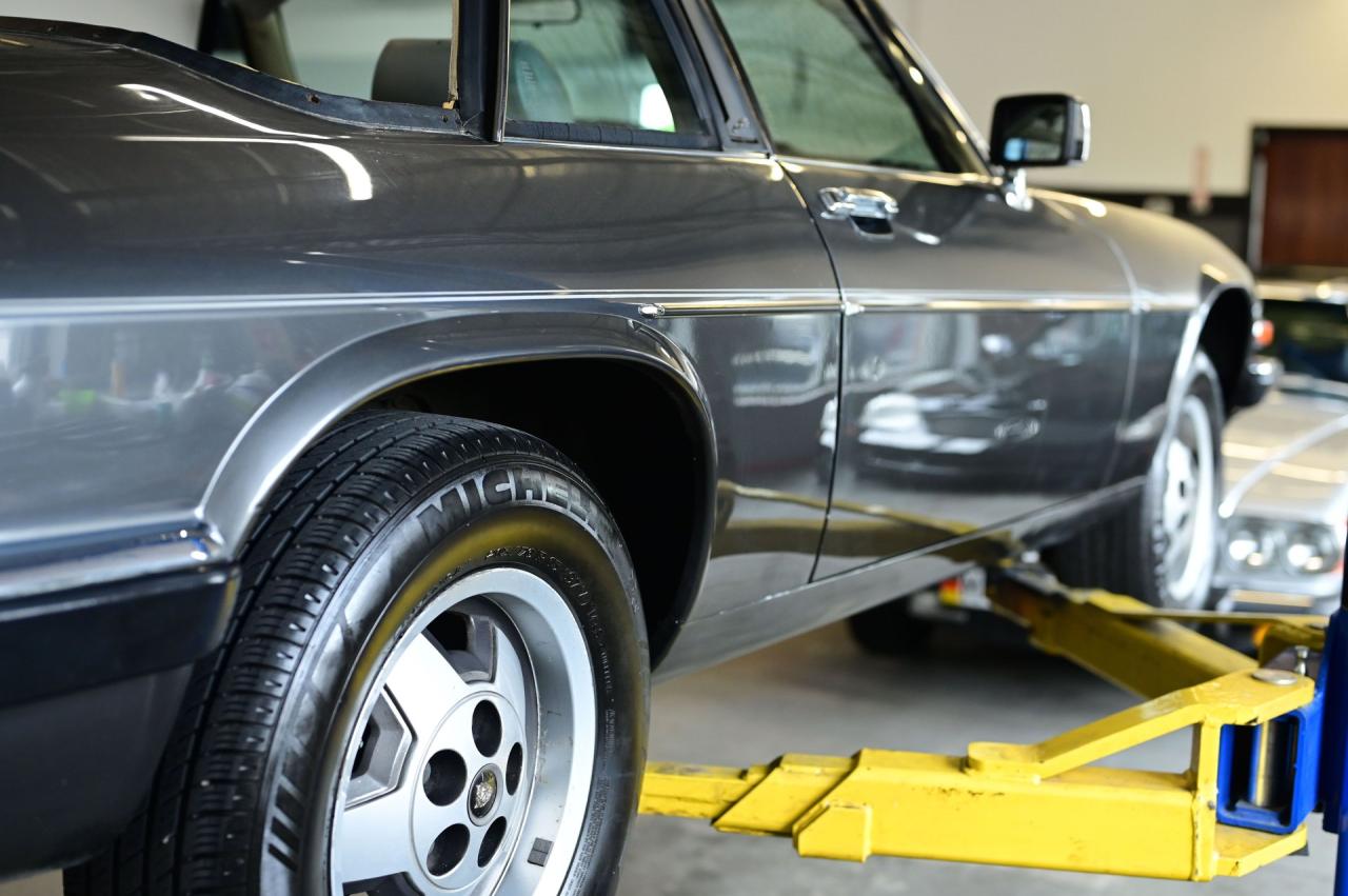 1987 Jaguar ONE OWNER XJSC