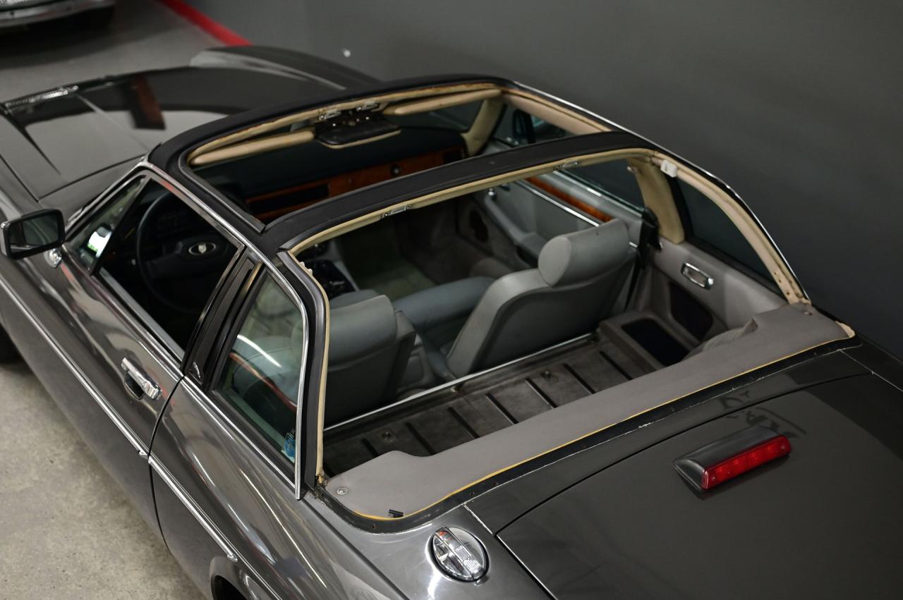 1987 Jaguar ONE OWNER XJSC