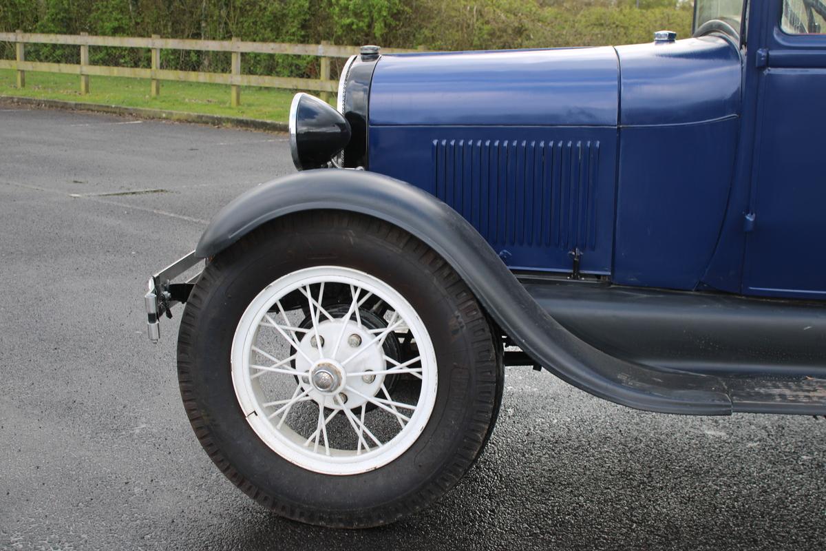 1929 Ford AA FLAT BED TRUCK