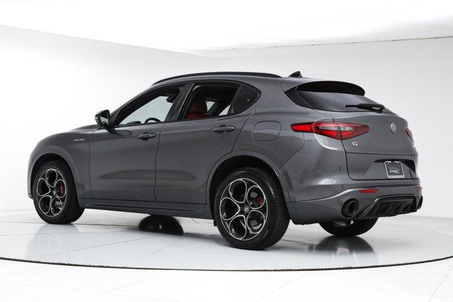 2022 Alfa Romeo Stelvio