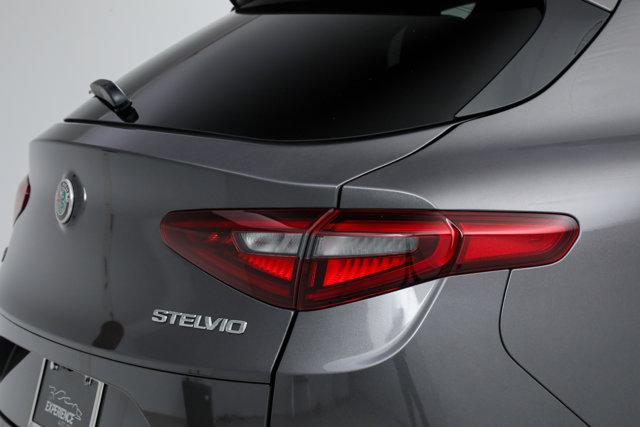 2022 Alfa Romeo Stelvio