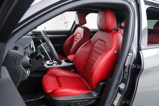 2022 Alfa Romeo Stelvio