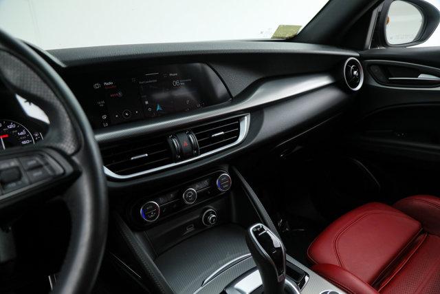 2022 Alfa Romeo Stelvio