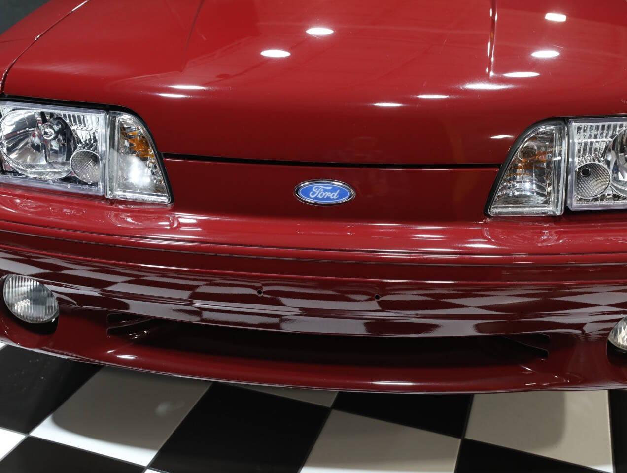 1990 Ford Mustang
